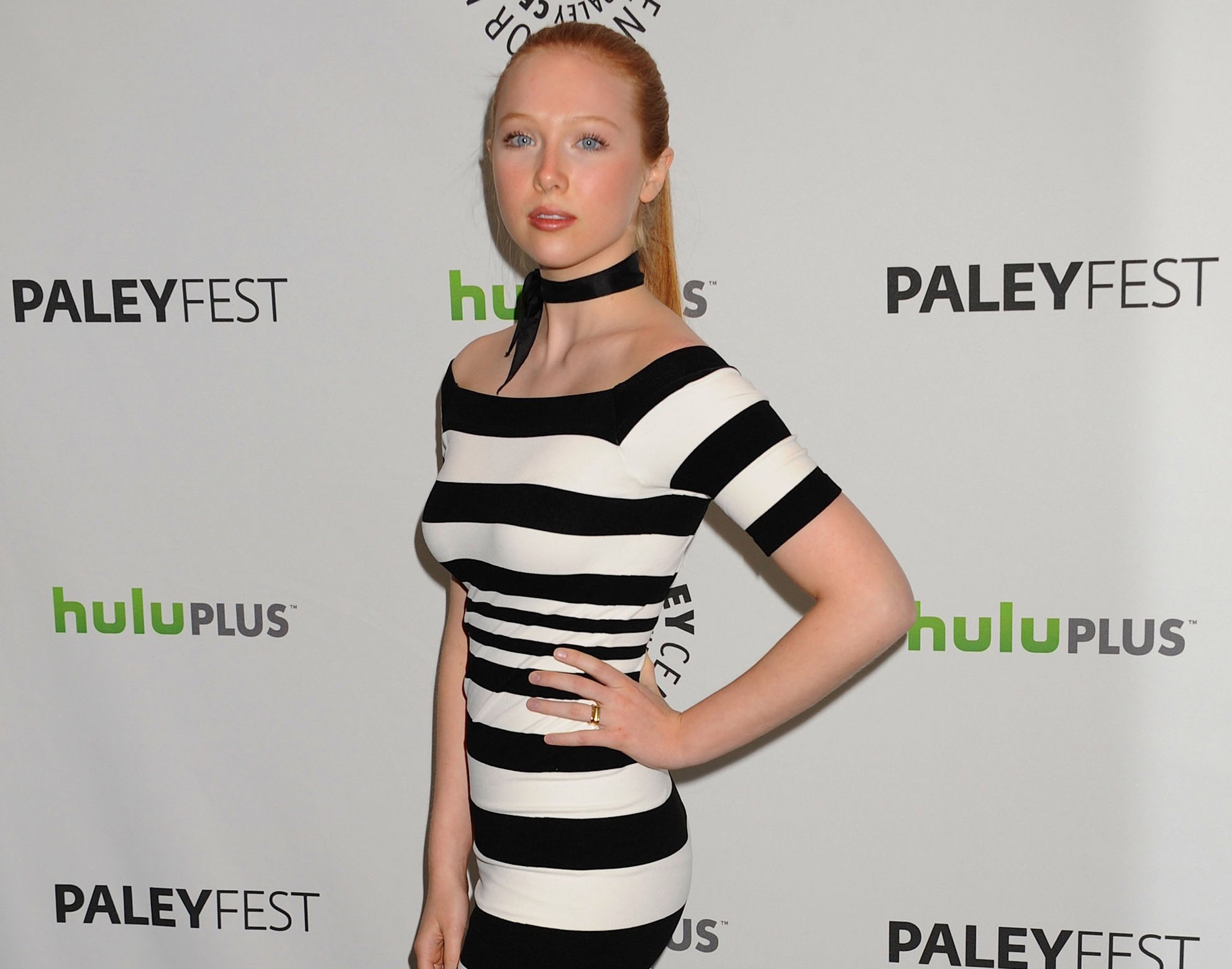 Molly Quinn Wallpapers