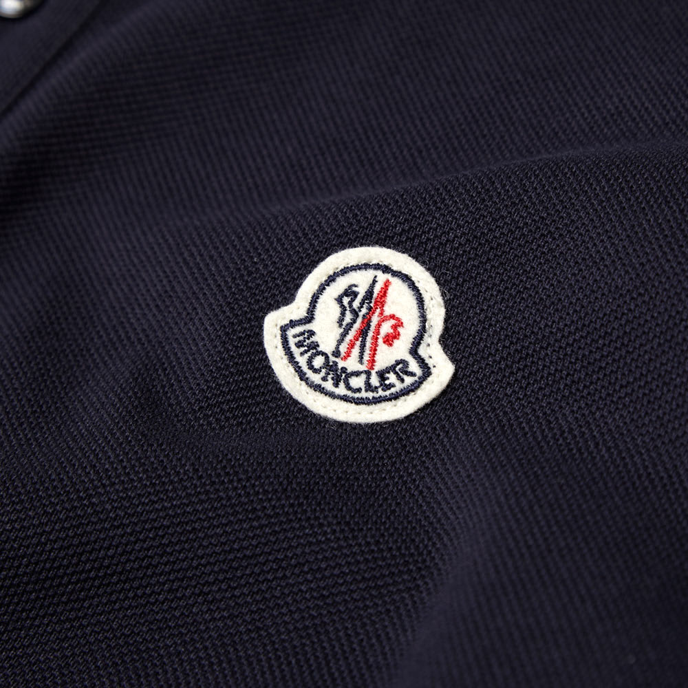 Moncler Wallpapers