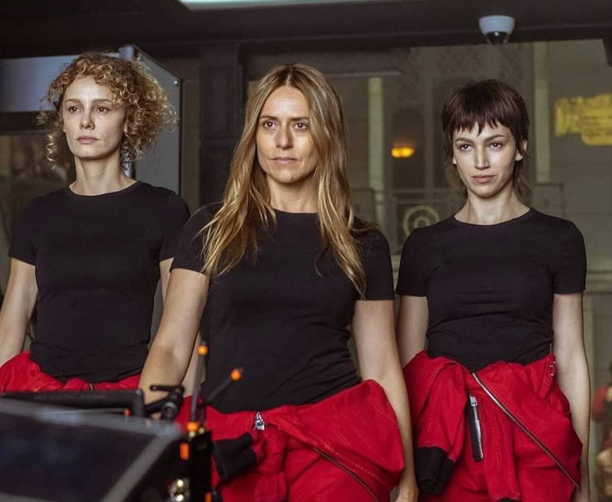 Money Heist Women Team Wallpapers