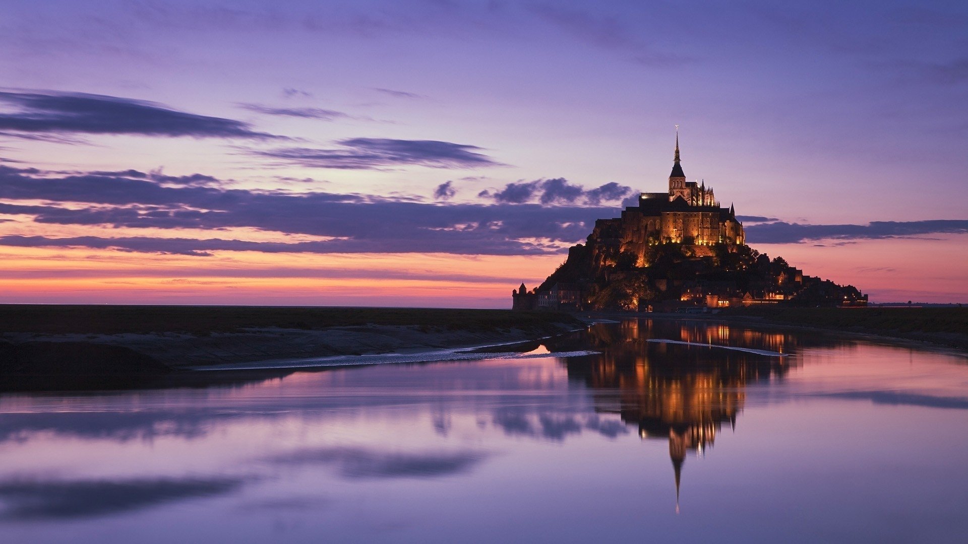 Mont Saint-Michel At Sunrise Wallpapers