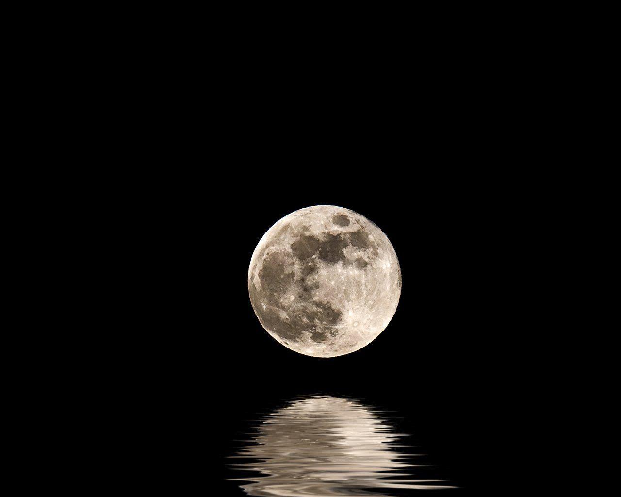 Moon Laptop Wallpapers