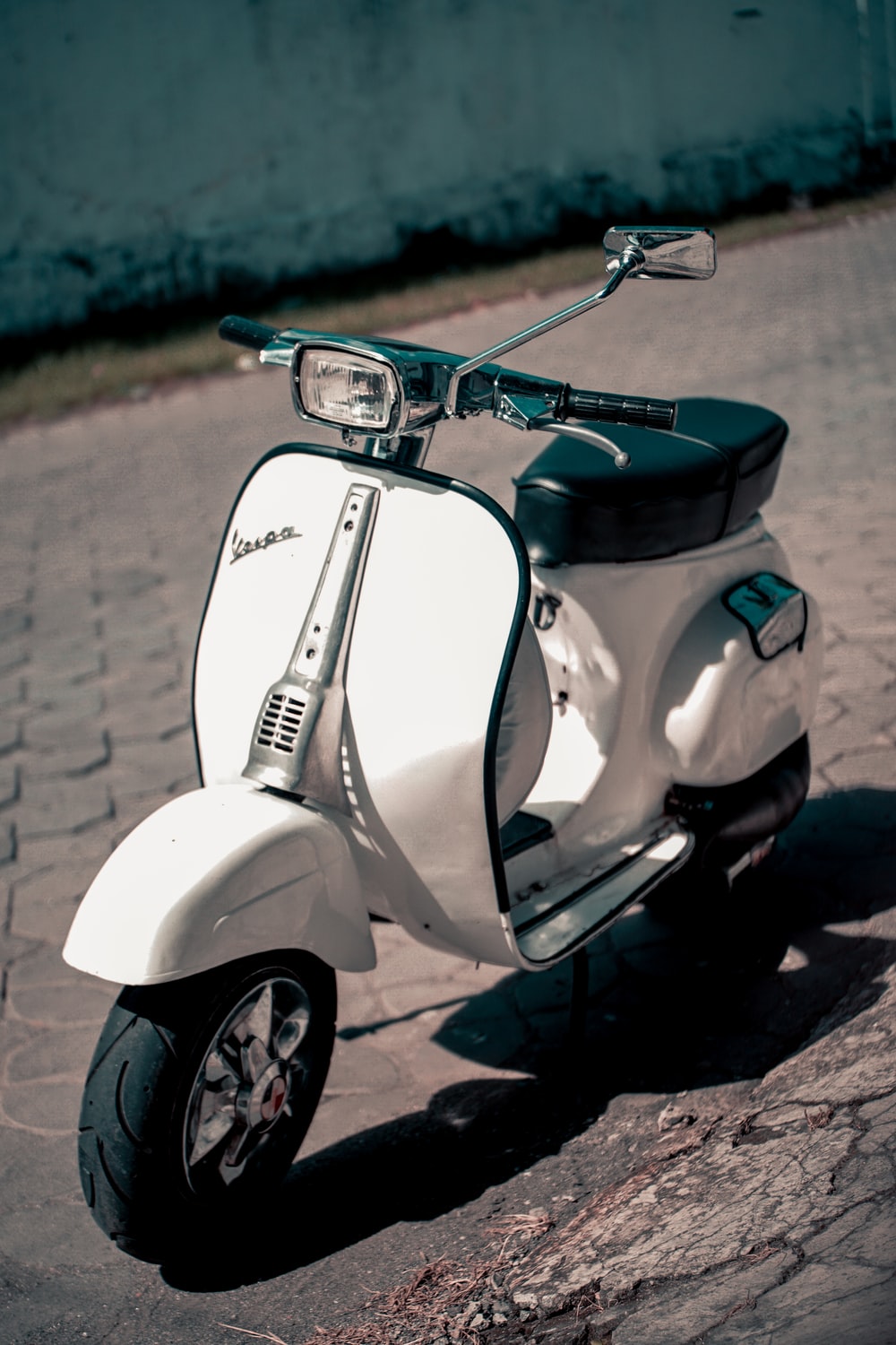 Moped Wallpapers