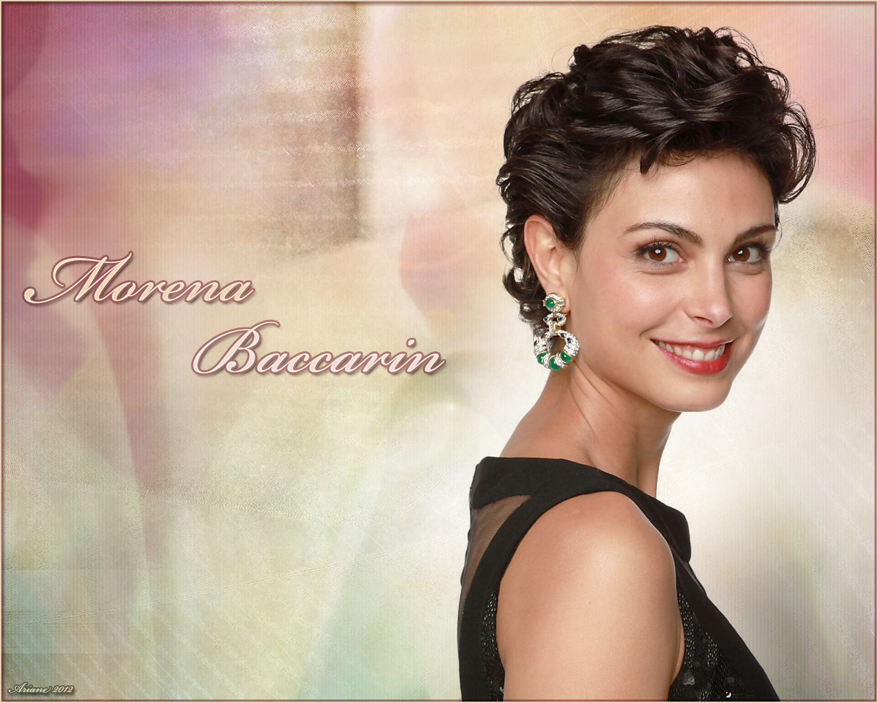 Morena Baccarin Wallpapers