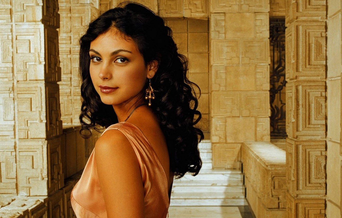 Morena Baccarin Wallpapers