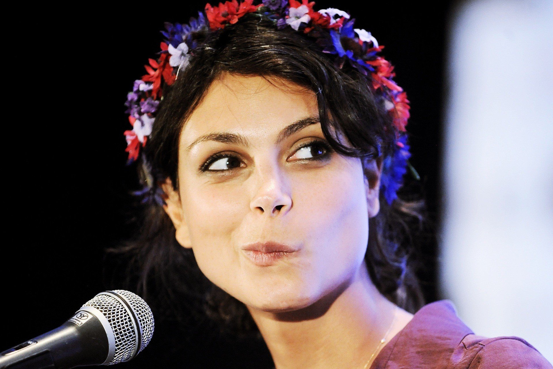 Morena Baccarin Wallpapers