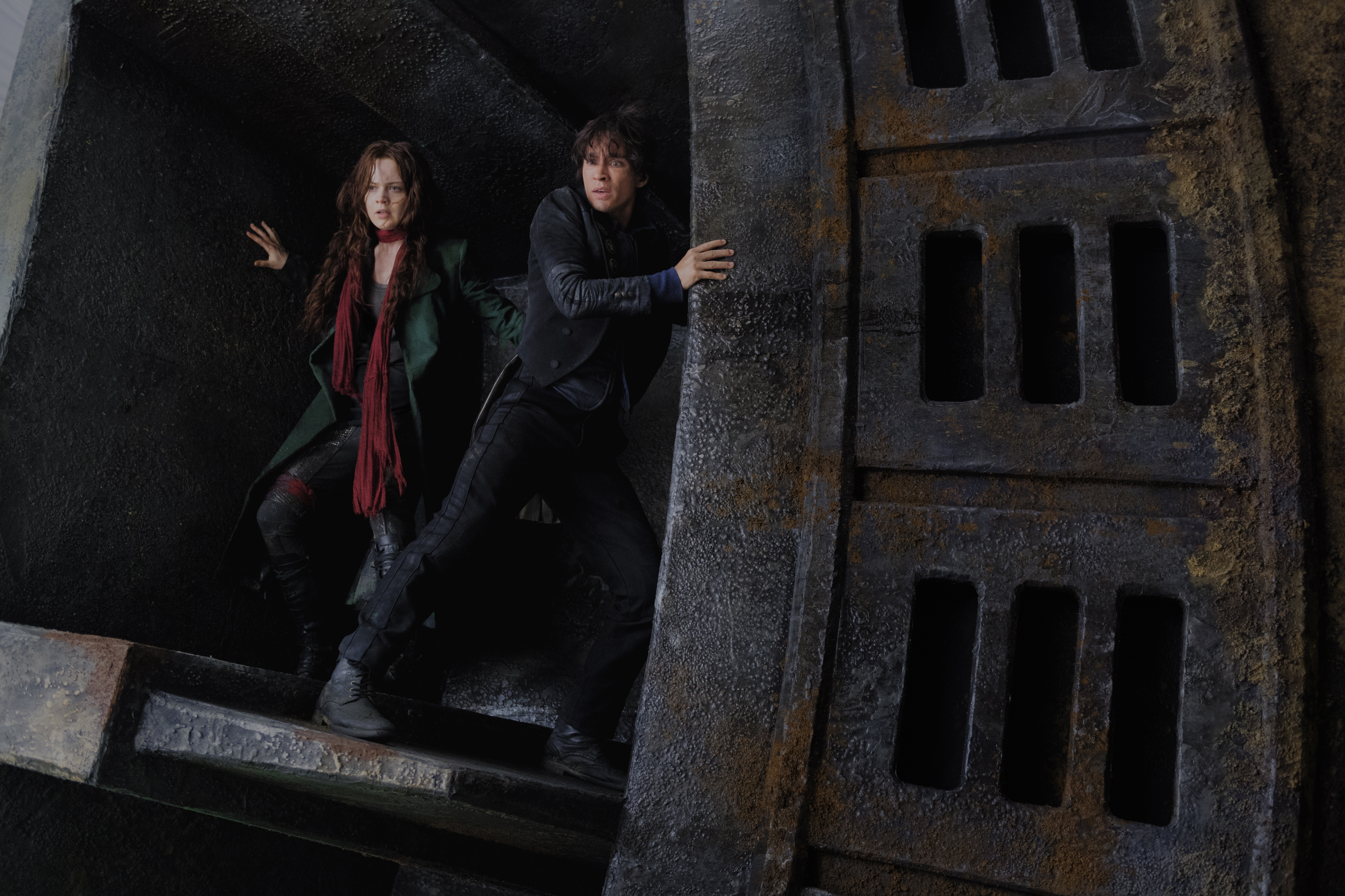 Mortal Engines 2018 Movie Still Hidden Temple Wallpapers