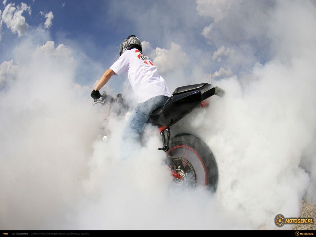 Motocycle Burnout Wallpapers