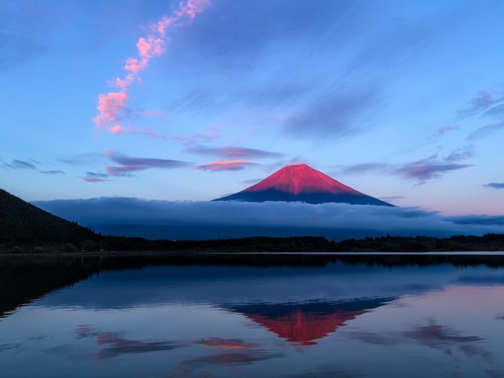 Mount Fuji Reflection Wallpapers