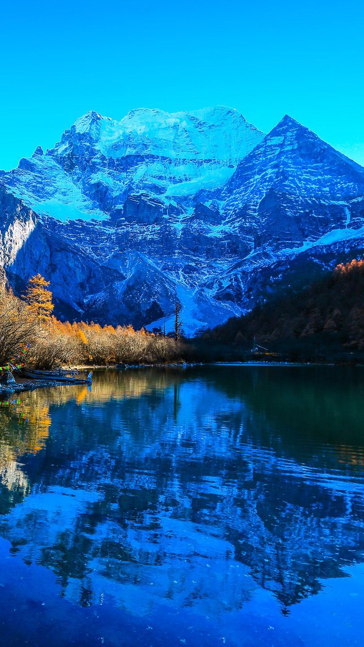 Mountain Reflection On Lake Side Wallpapers