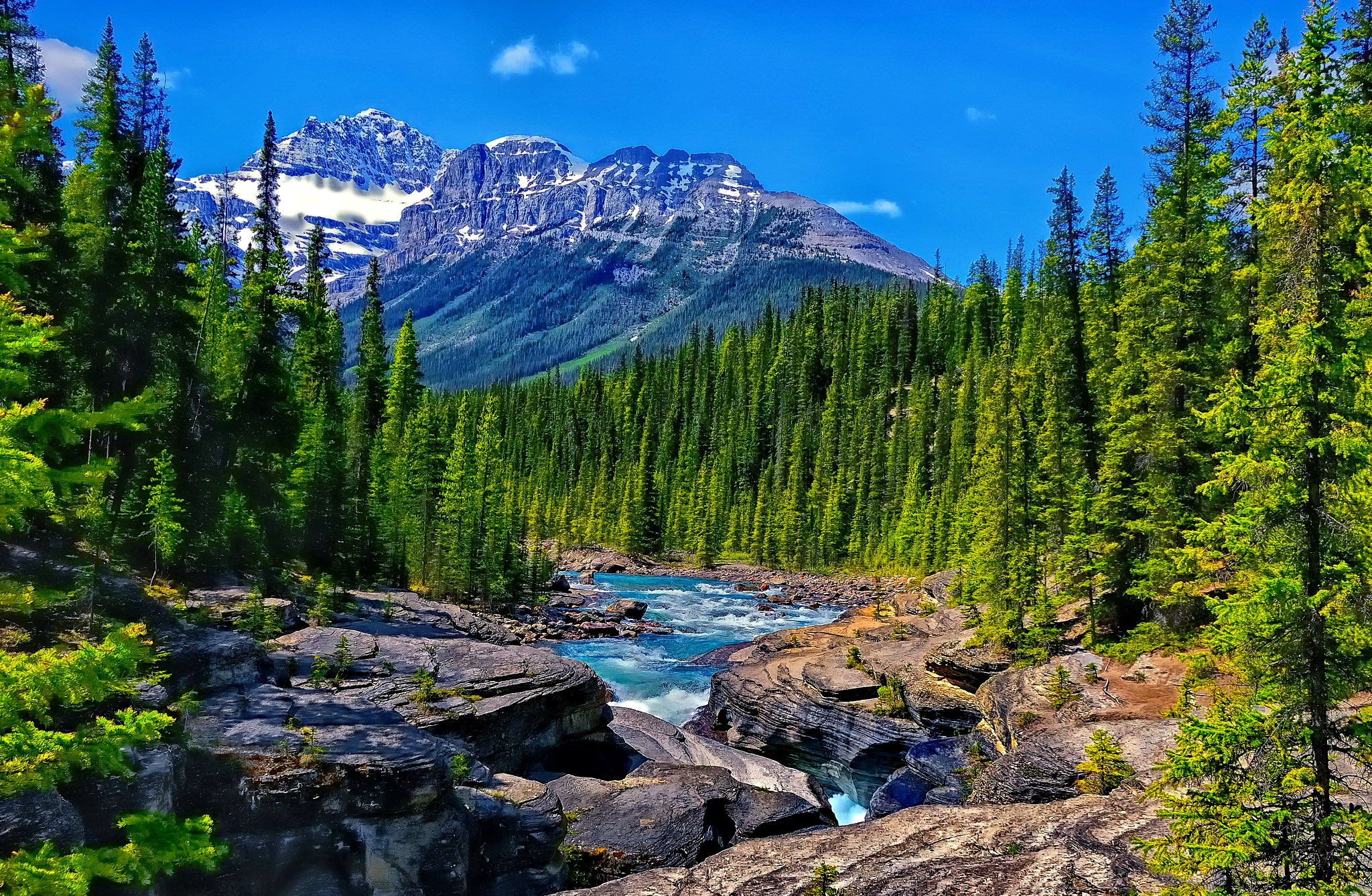 Mountain River Wallpapers