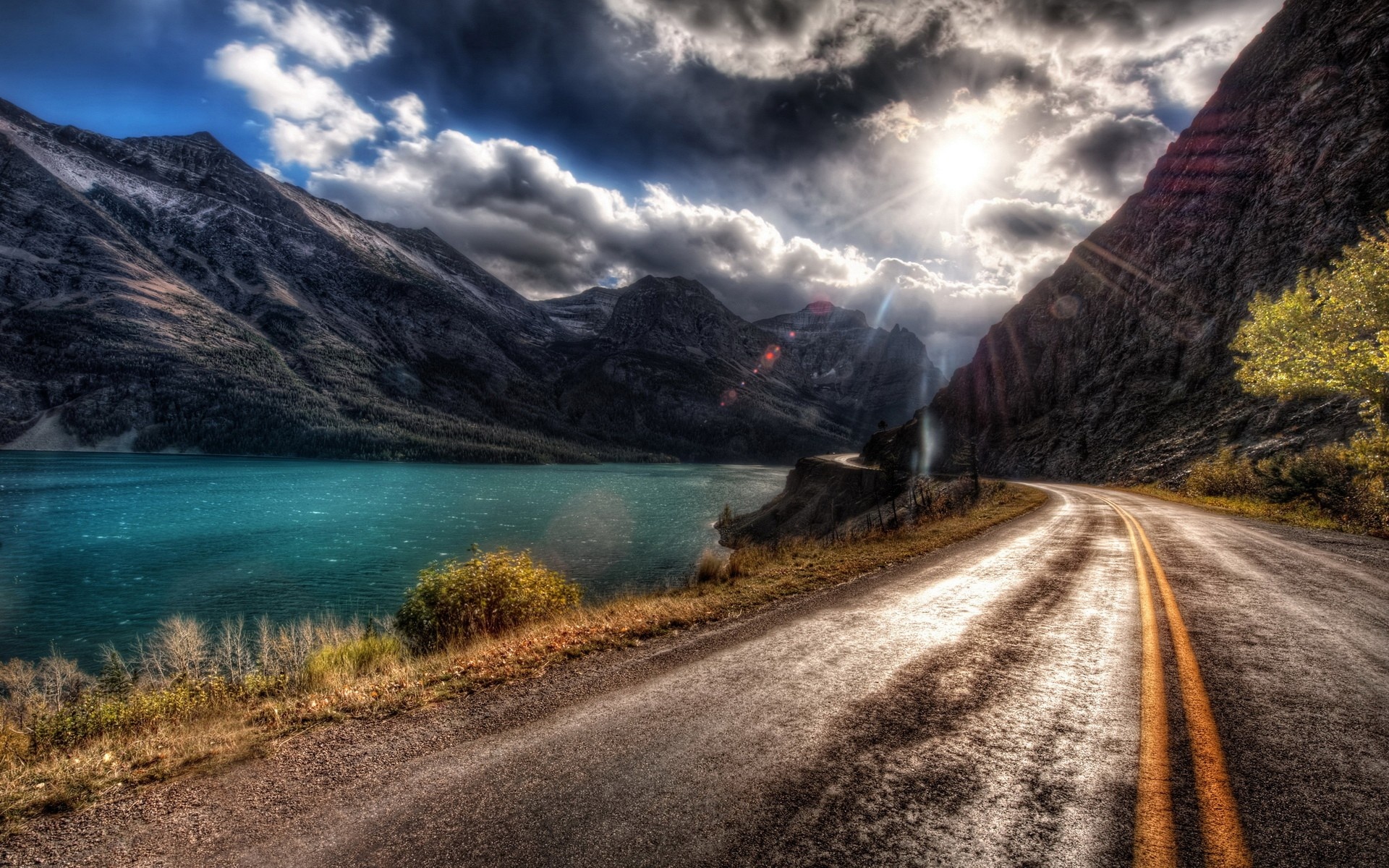 Mountain Road
 Wallpapers