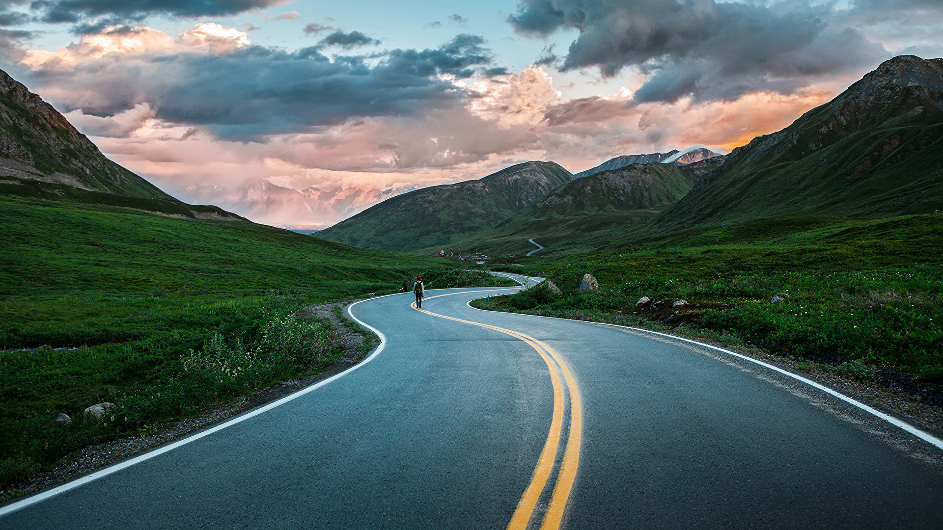 Mountain Road
 Wallpapers