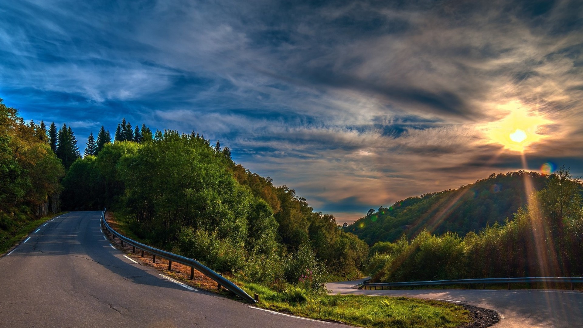 Mountain Road
 Wallpapers