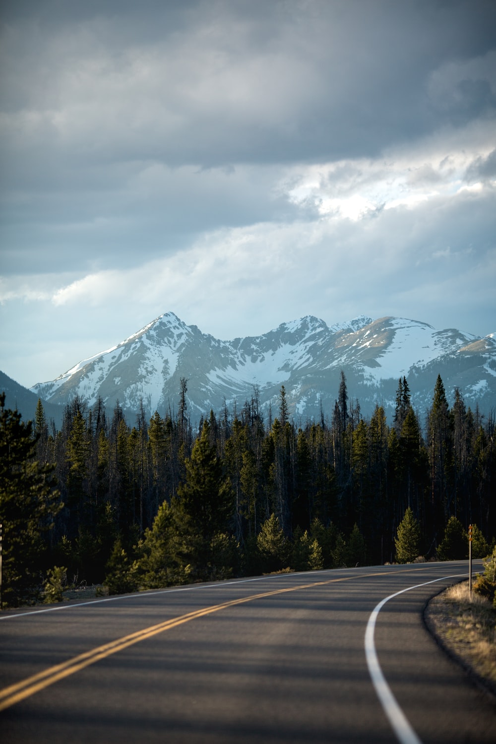 Mountain Road
 Wallpapers