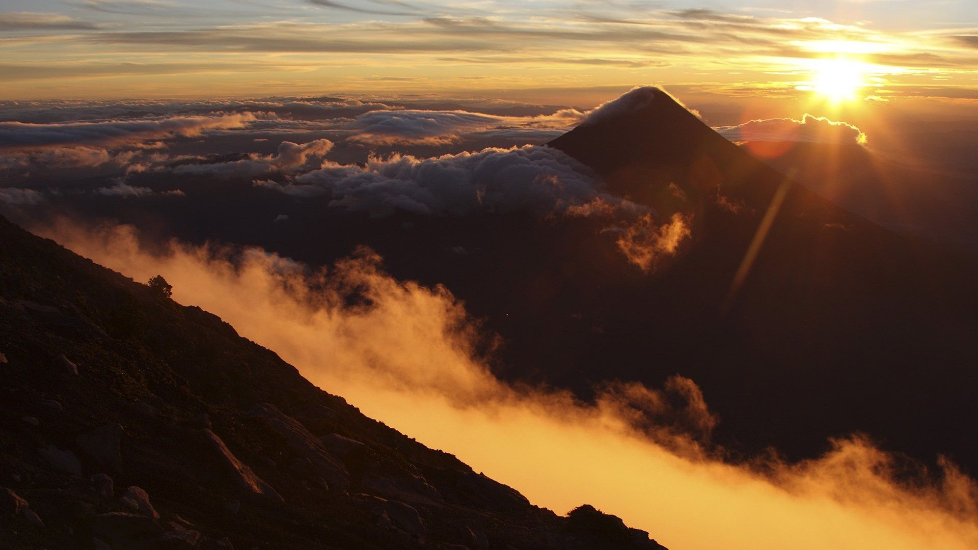 Mountain Top Sunrise Wallpapers