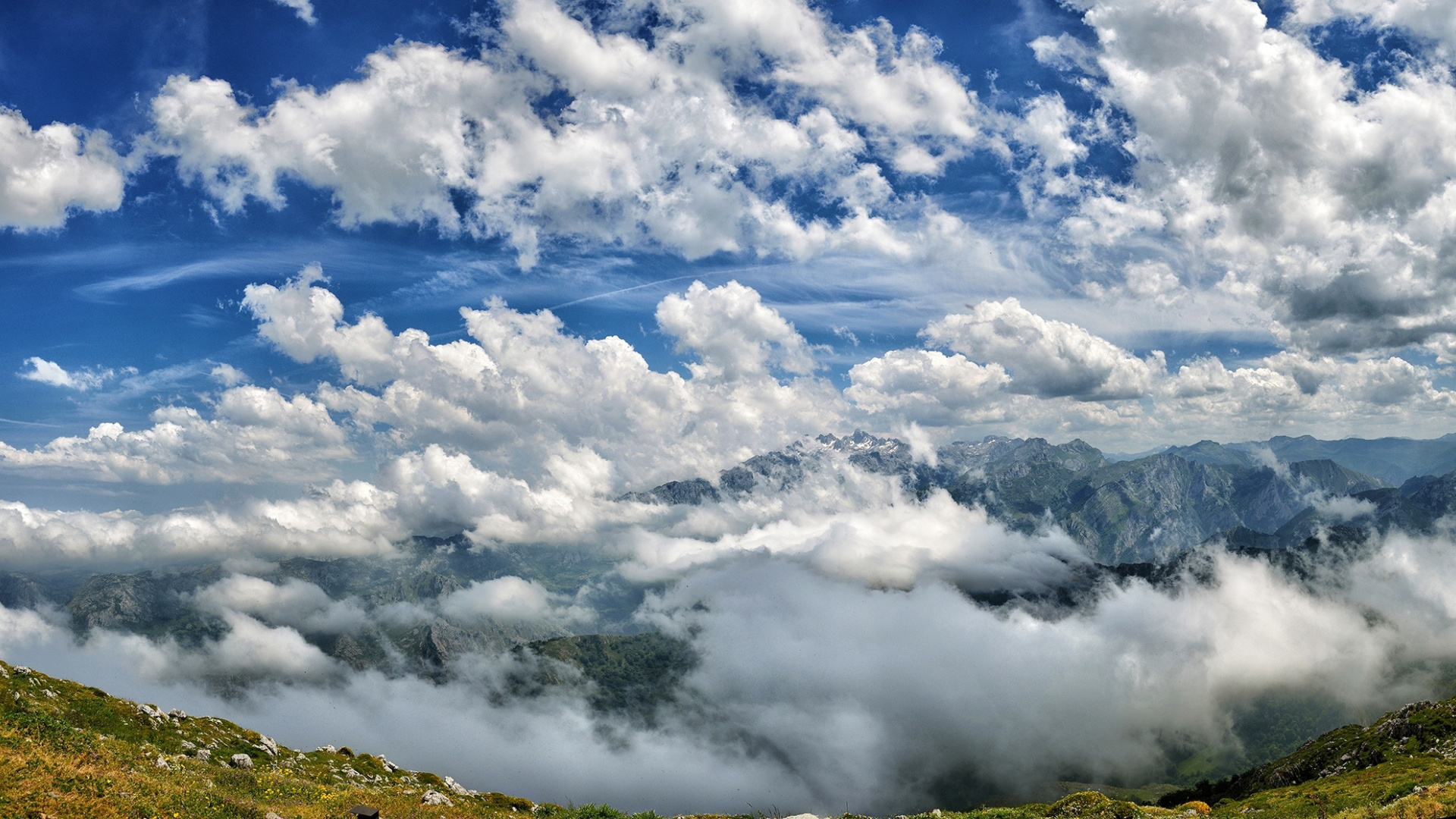 Mountain Touching Clouds Wallpapers