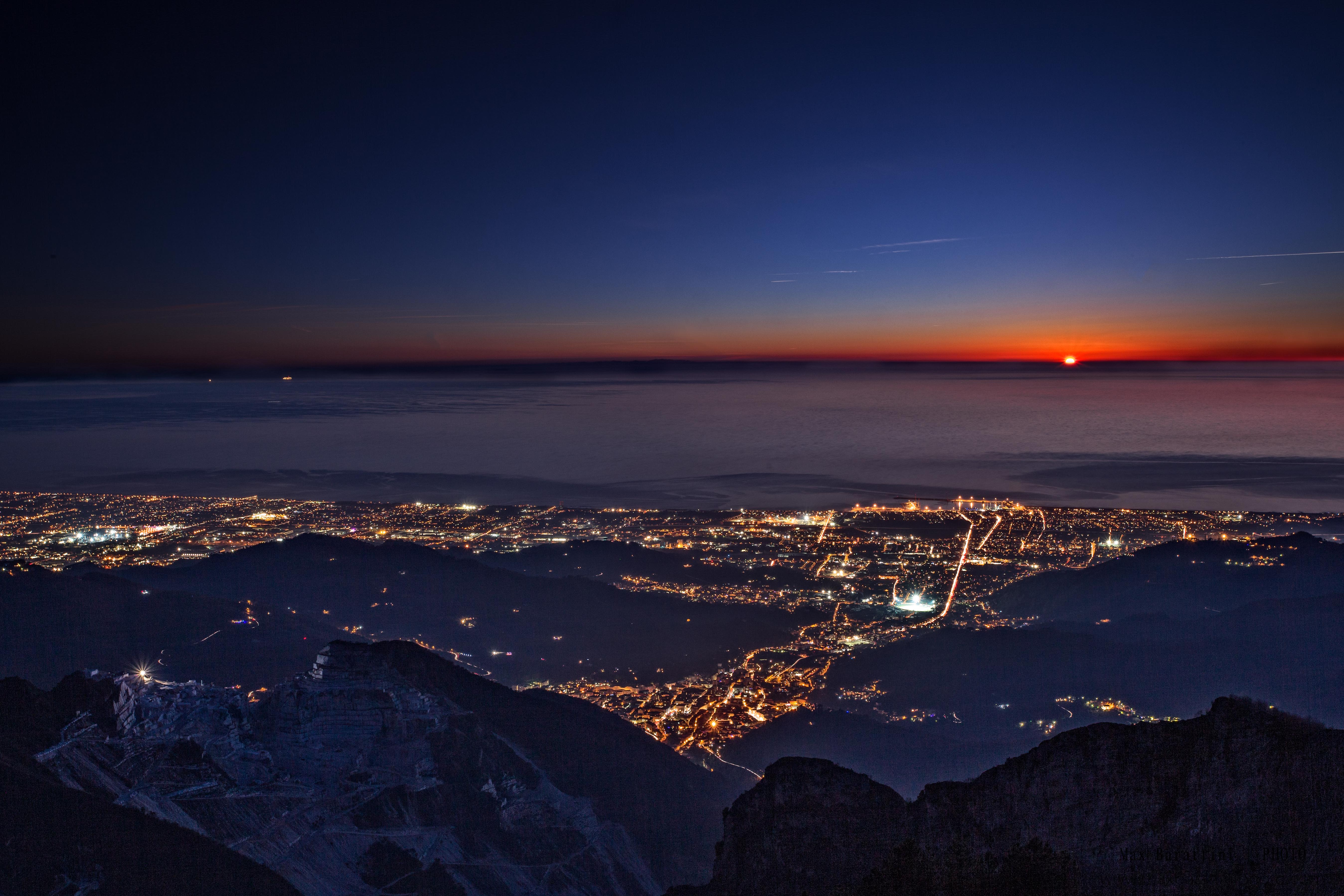 Mountain View In Italy Sunset Wallpapers