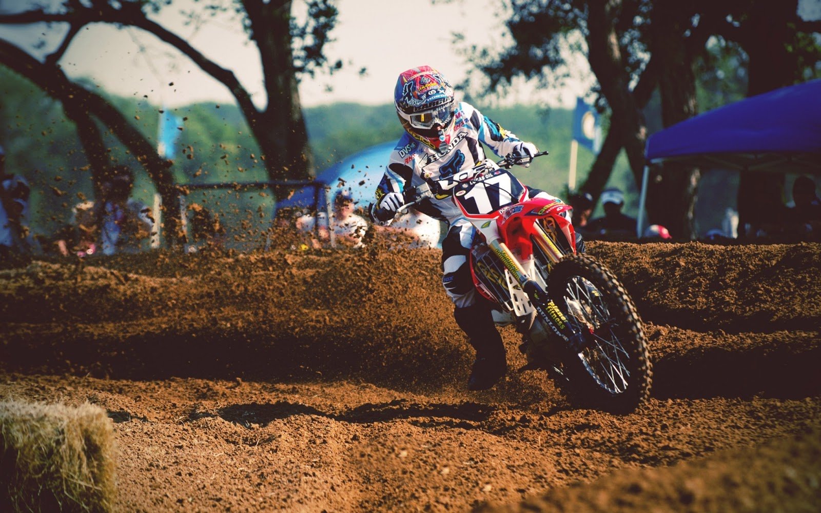 Mud Racing Bike Wallpapers