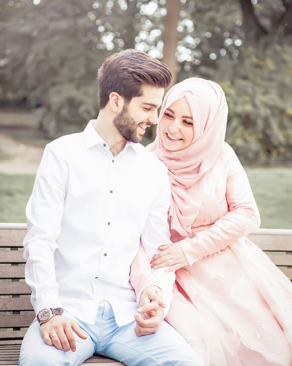 Muslim Couples Picture Wallpapers