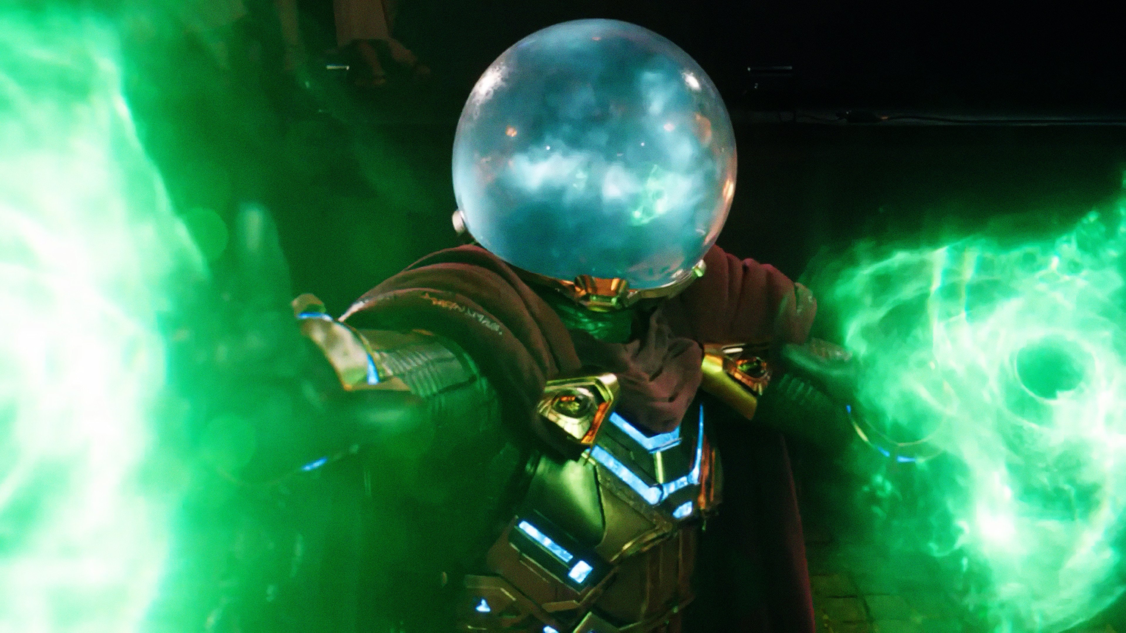 Mysterio In Spiderman Far From Home Wallpapers