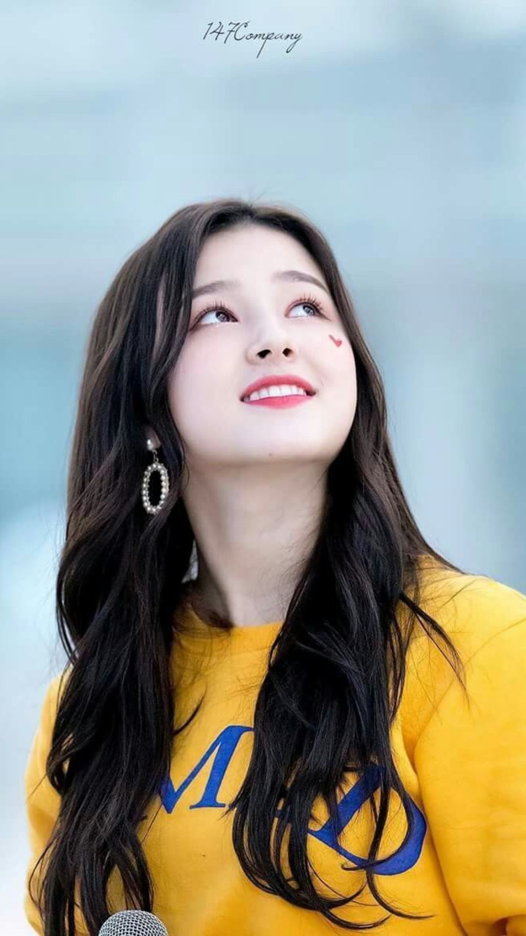 Nancy Momoland Photoshoot Wallpapers