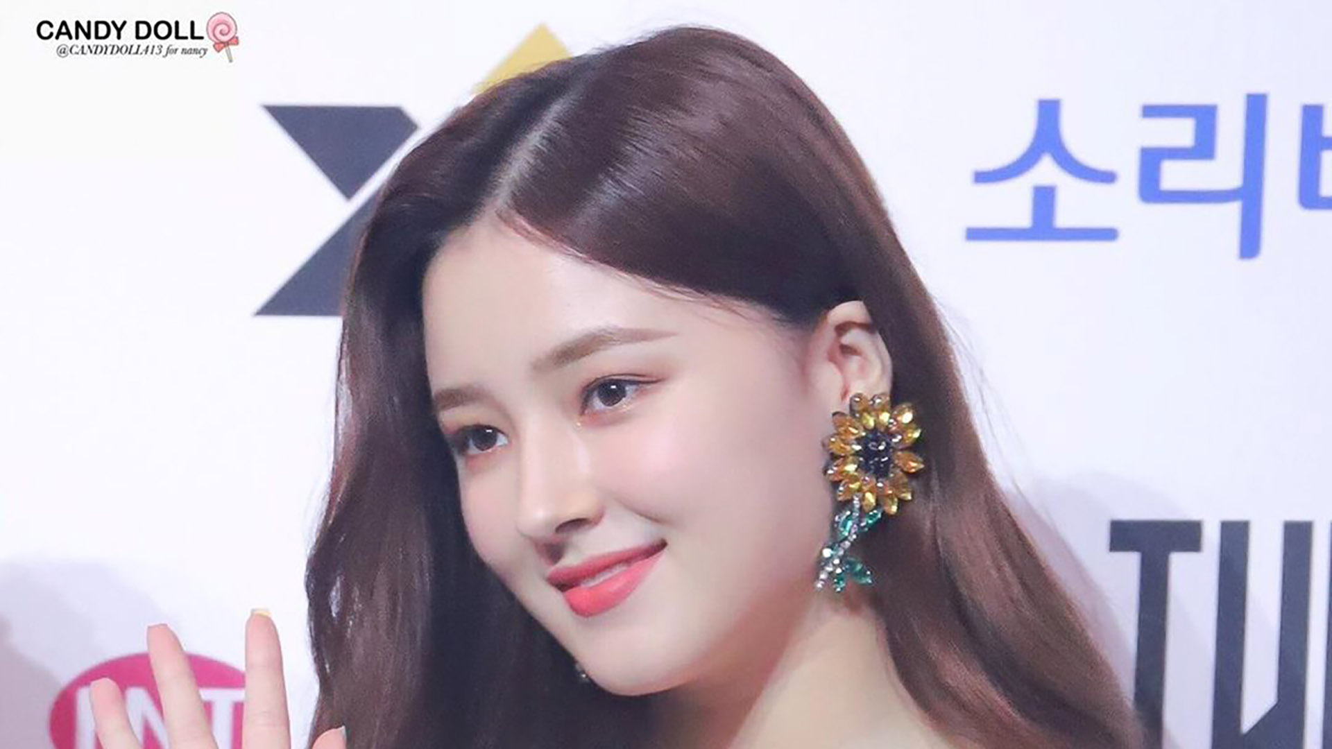 Nancy Momoland Pictures Wallpapers