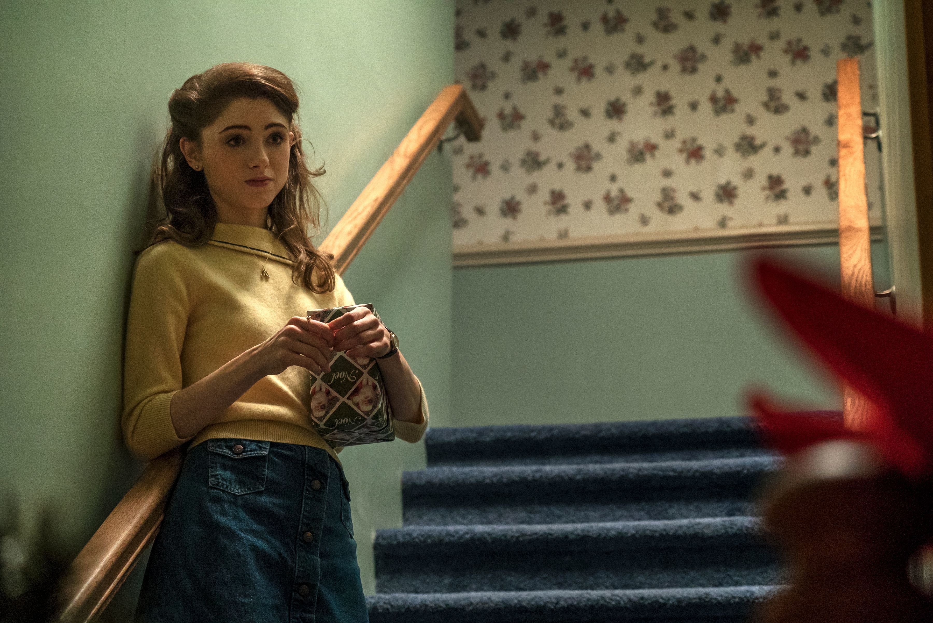 Natalia Dyer As Nancy Stranger Things Season 2 Wallpapers