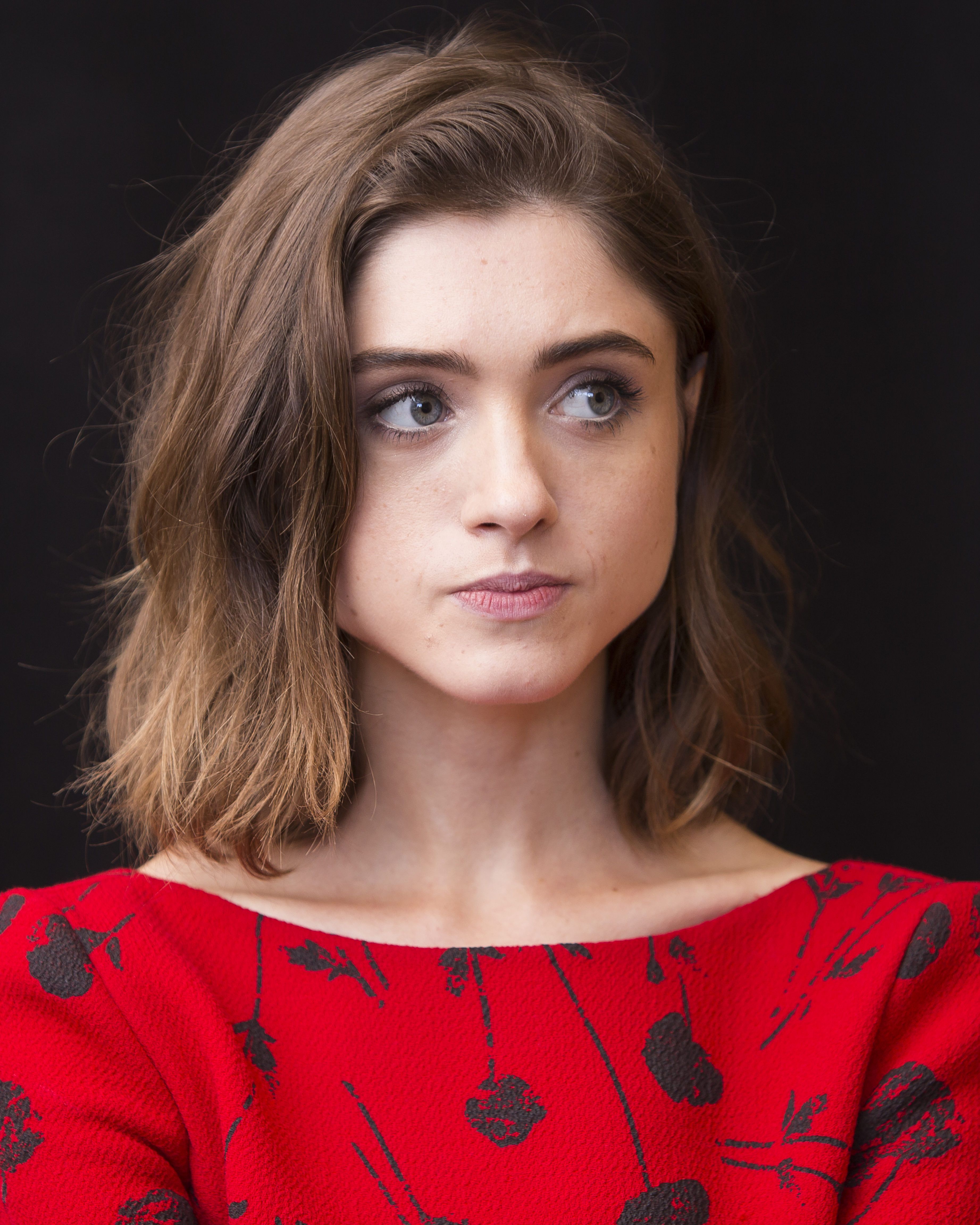 Natalia Dyer Cute in Red Wallpapers