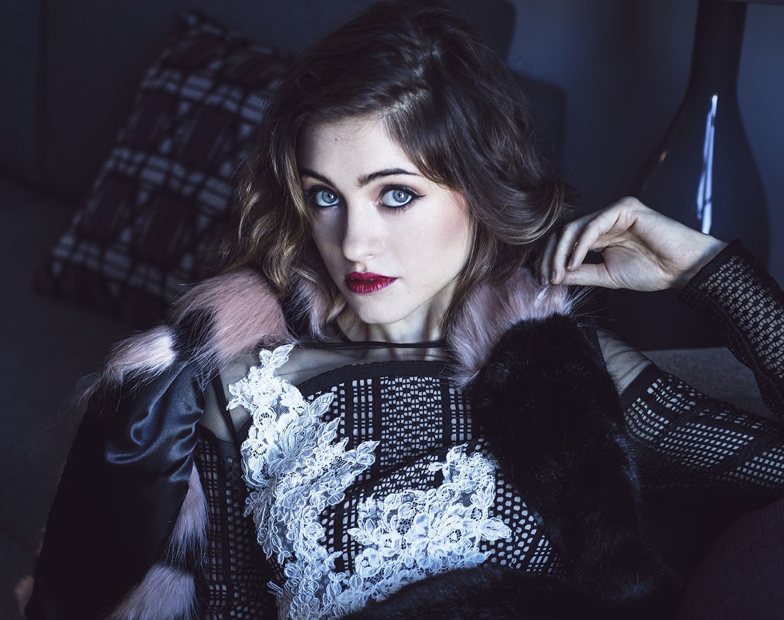 Natalia Dyer Portrait Wallpapers