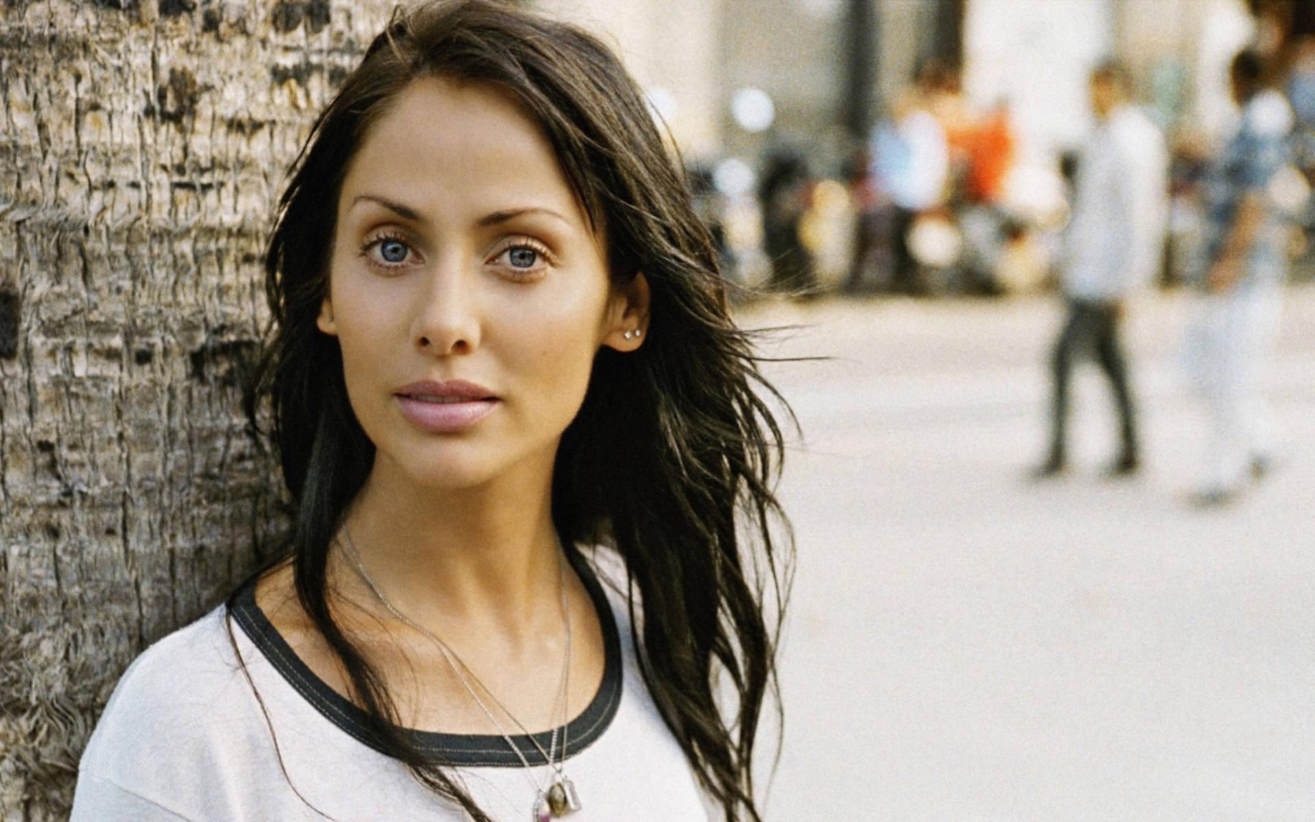 Natalie Imbruglia Wallpapers