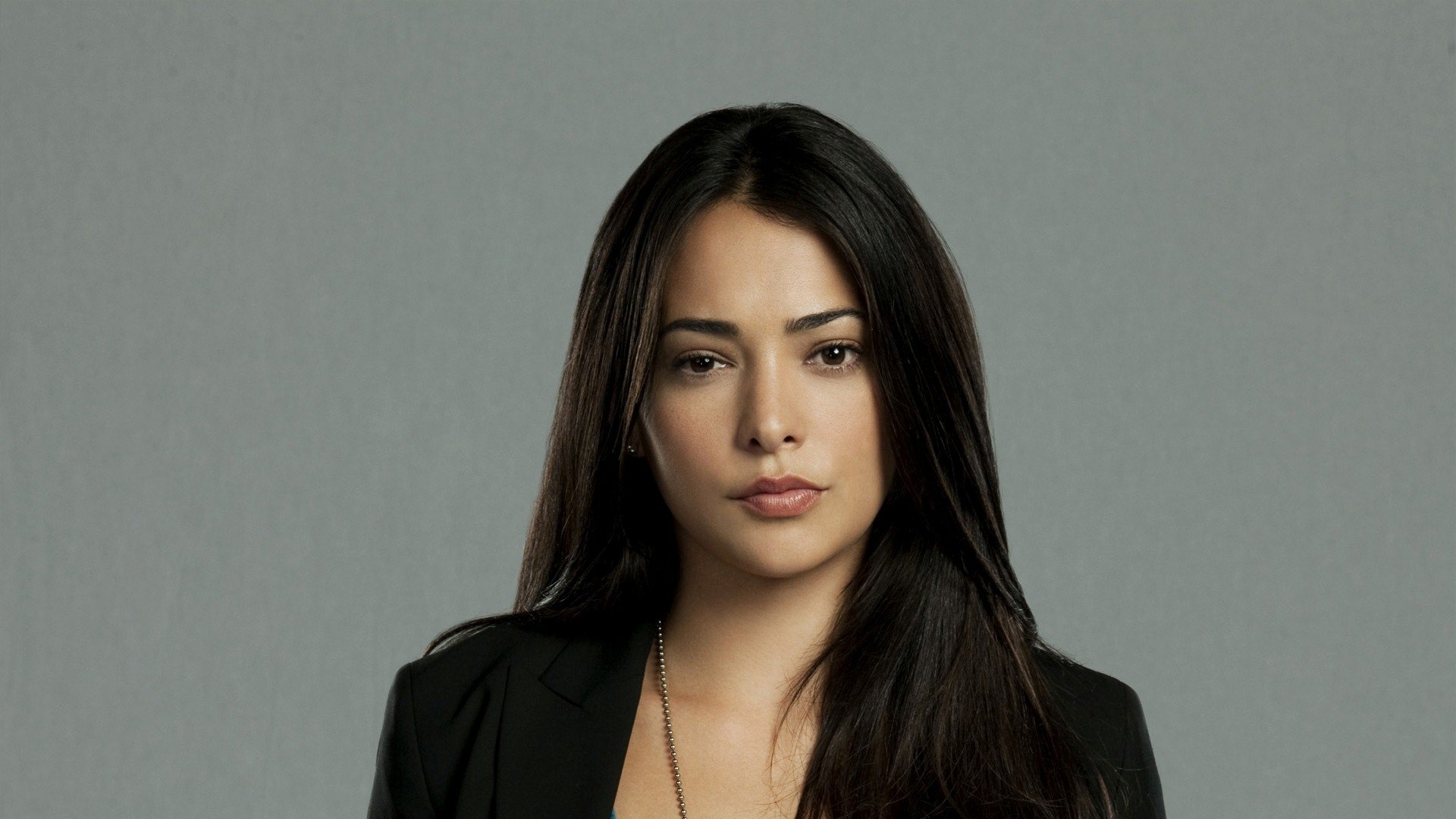 Natalie Martinez Wallpapers