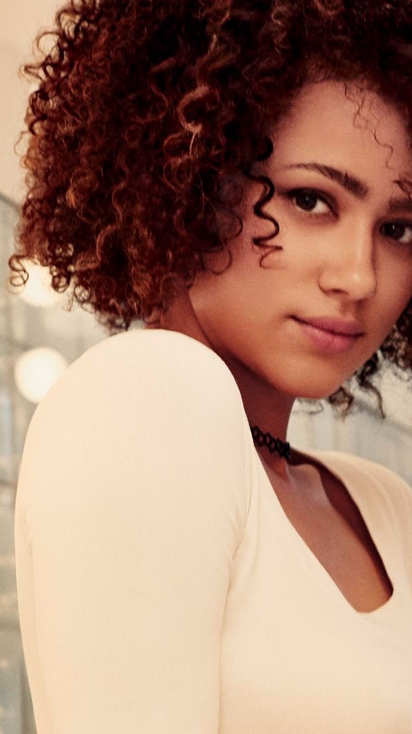 Nathalie Emmanuel Monochrome Wallpapers