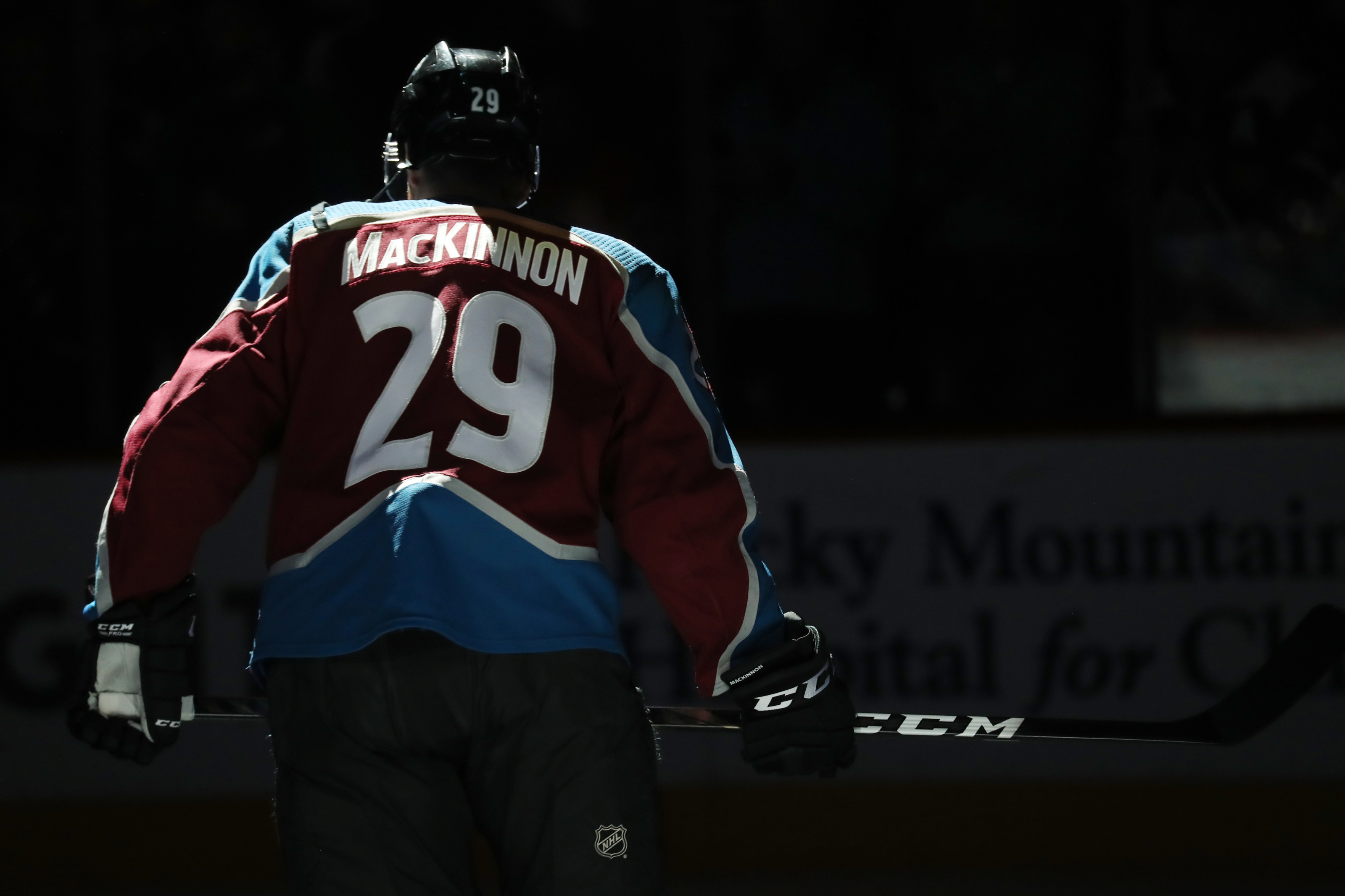 Nathan Mackinnon Wallpapers