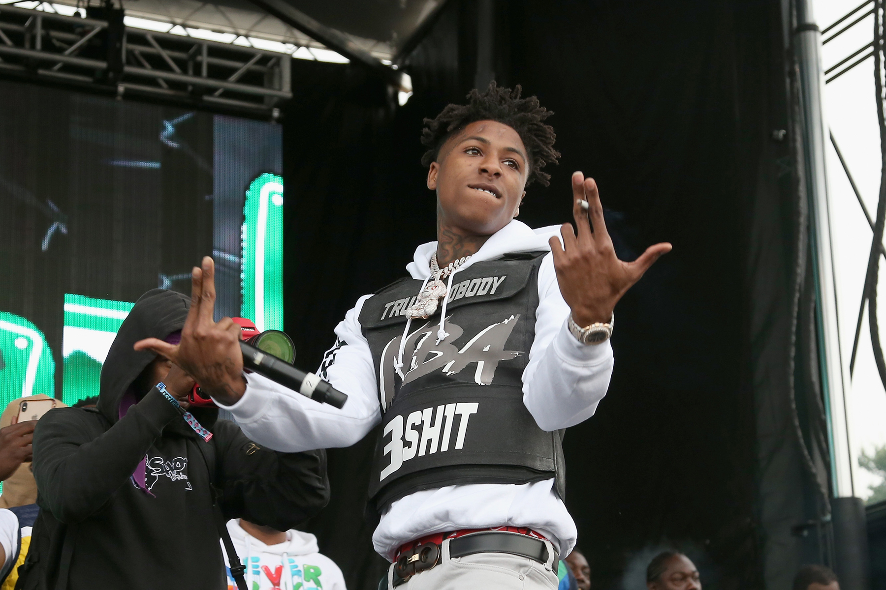 Nba Youngboy Pictures With Guns Wallpapers