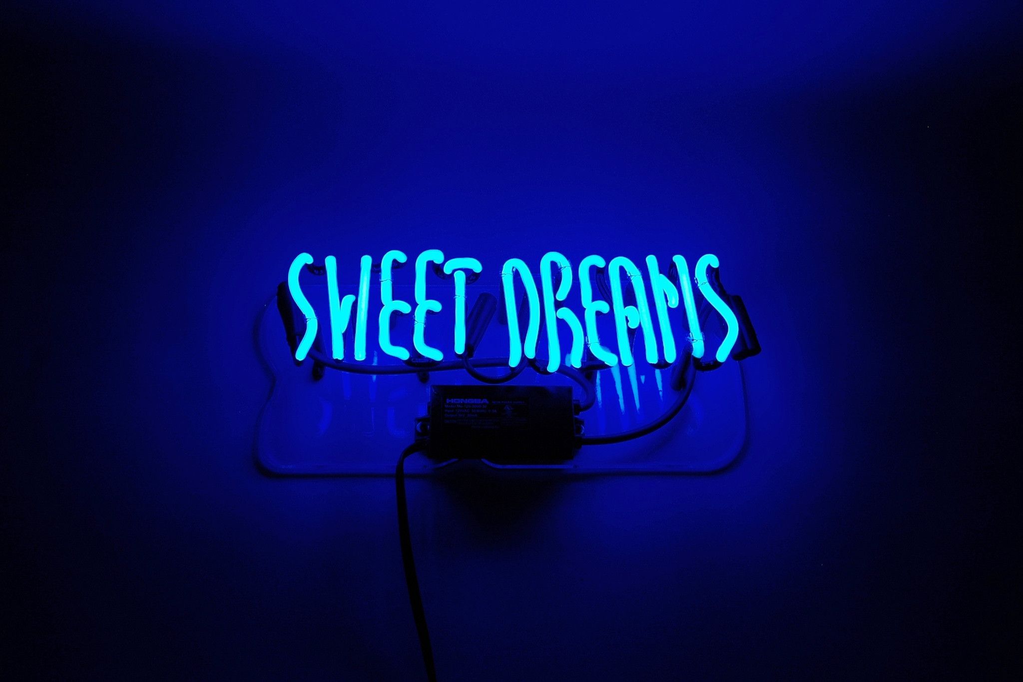 Neon Lights Aesthetic Wallpapers