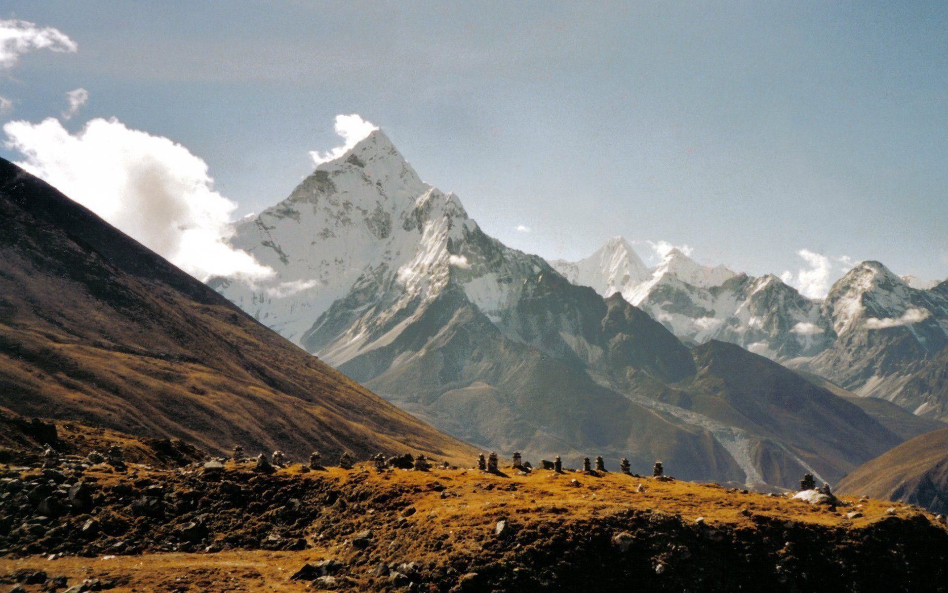 Nepal Mountains In Sunset Wallpapers