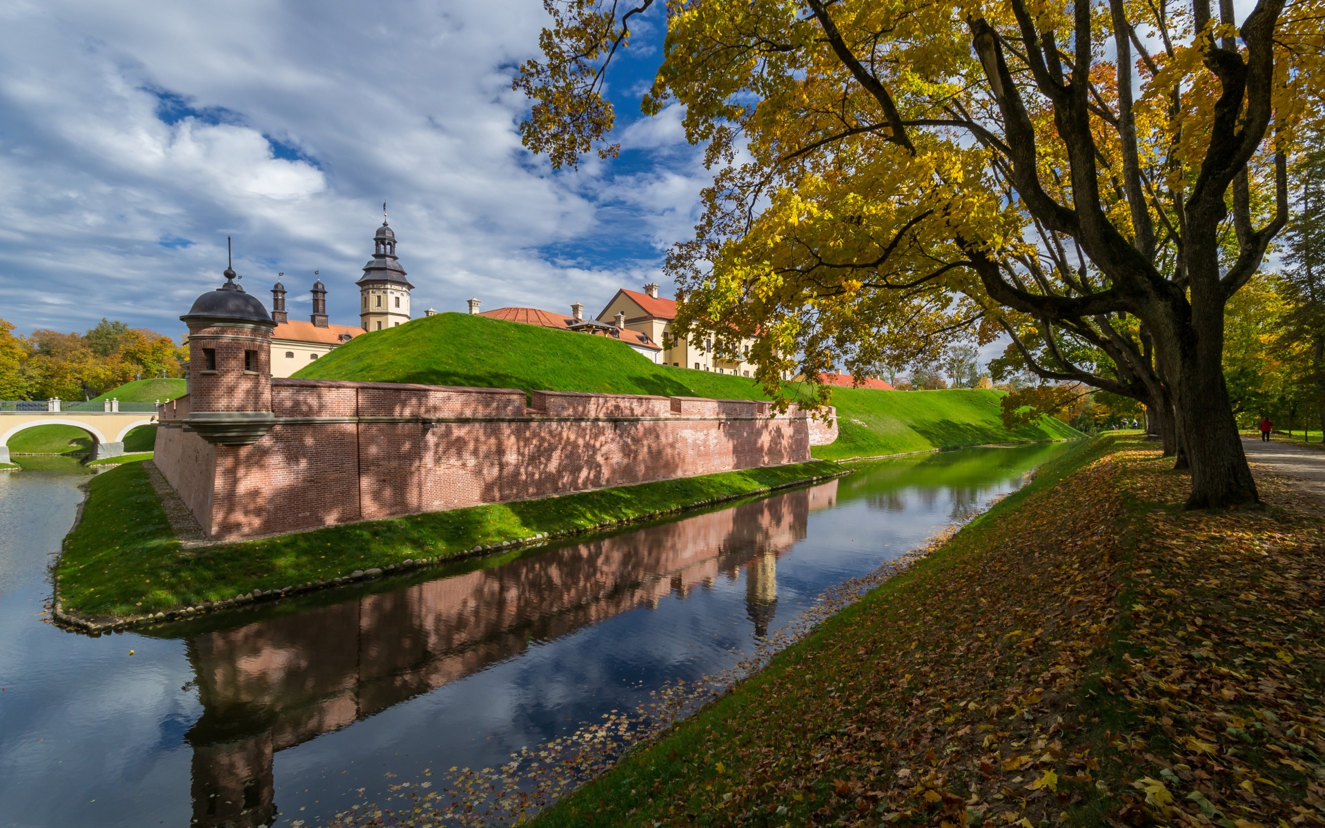 Nesvizh Castle Wallpapers