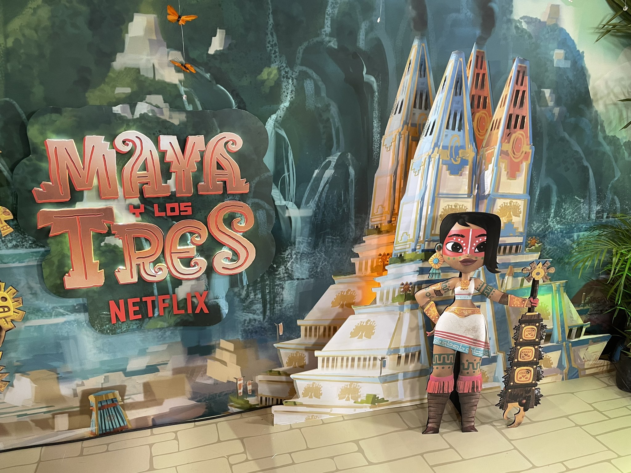 Netflix Maya And The Three Wallpapers