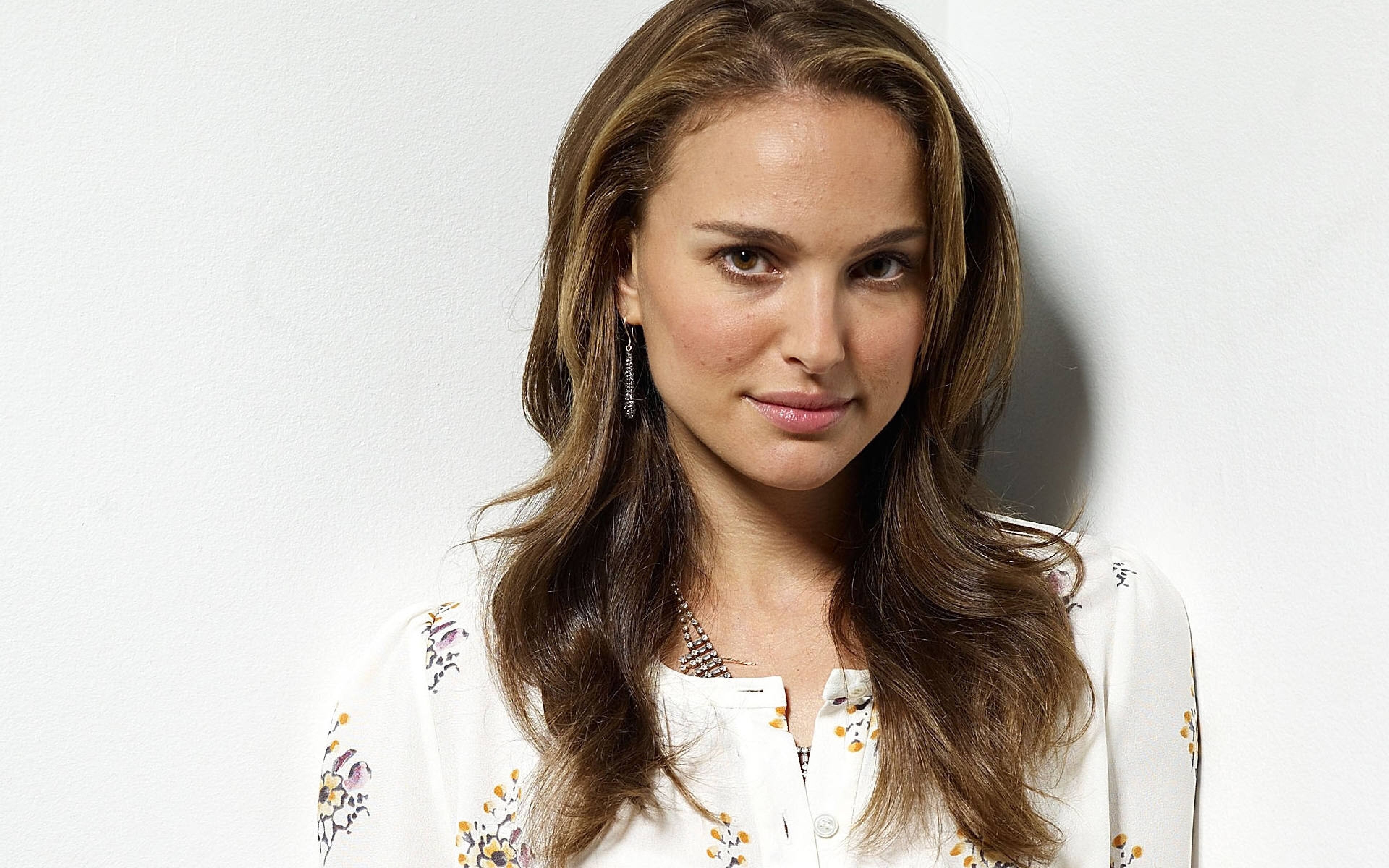 New Actress Natalie Portman 2021 Wallpapers