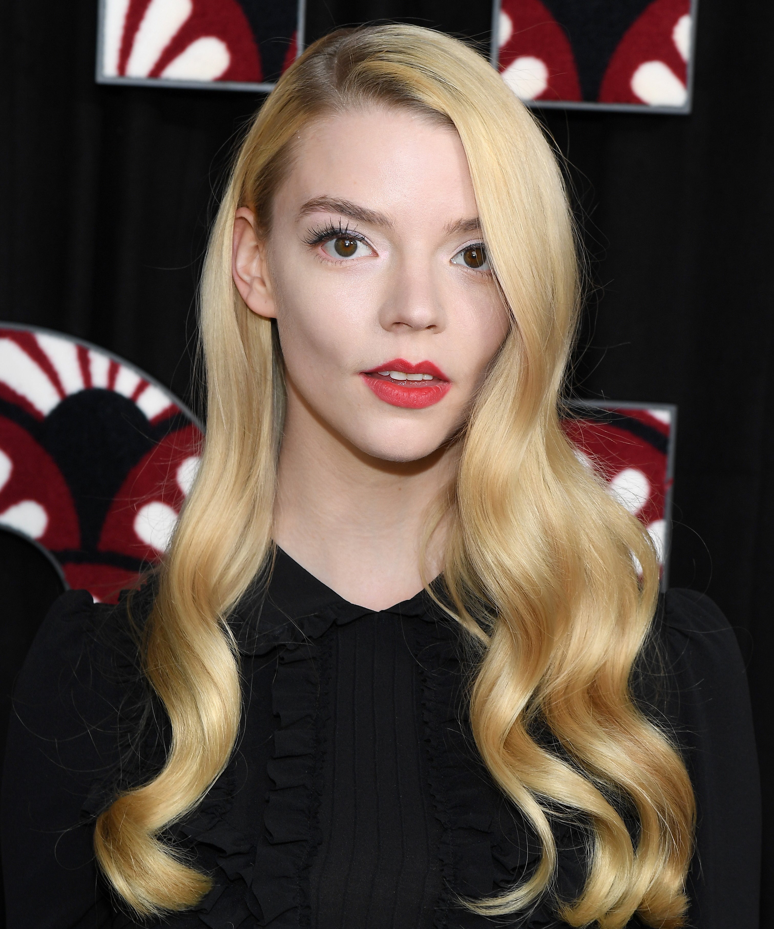 New Anya Taylor-Joy Actress 2021 Wallpapers