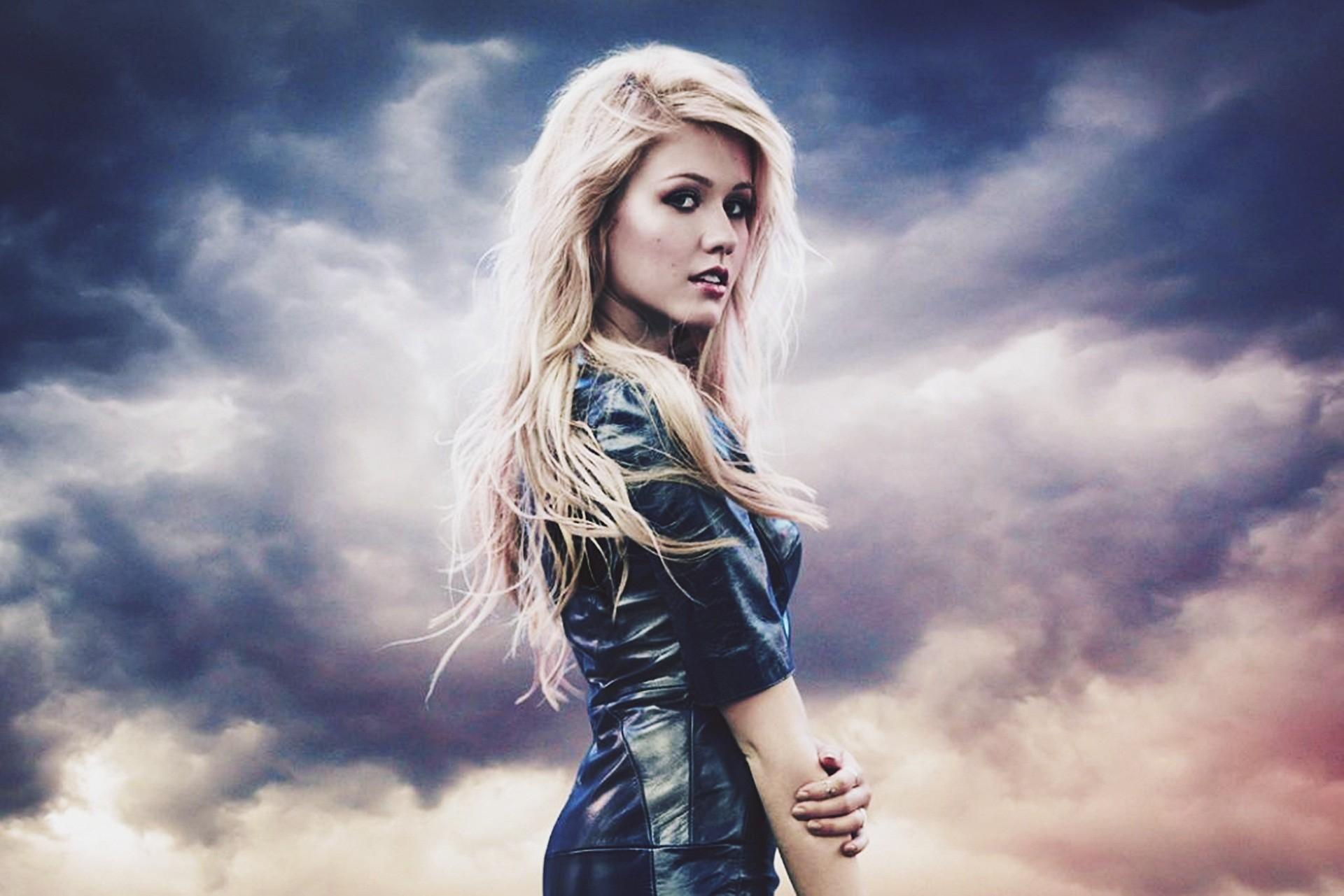 New Beautiful Katherine McNamara Wallpapers