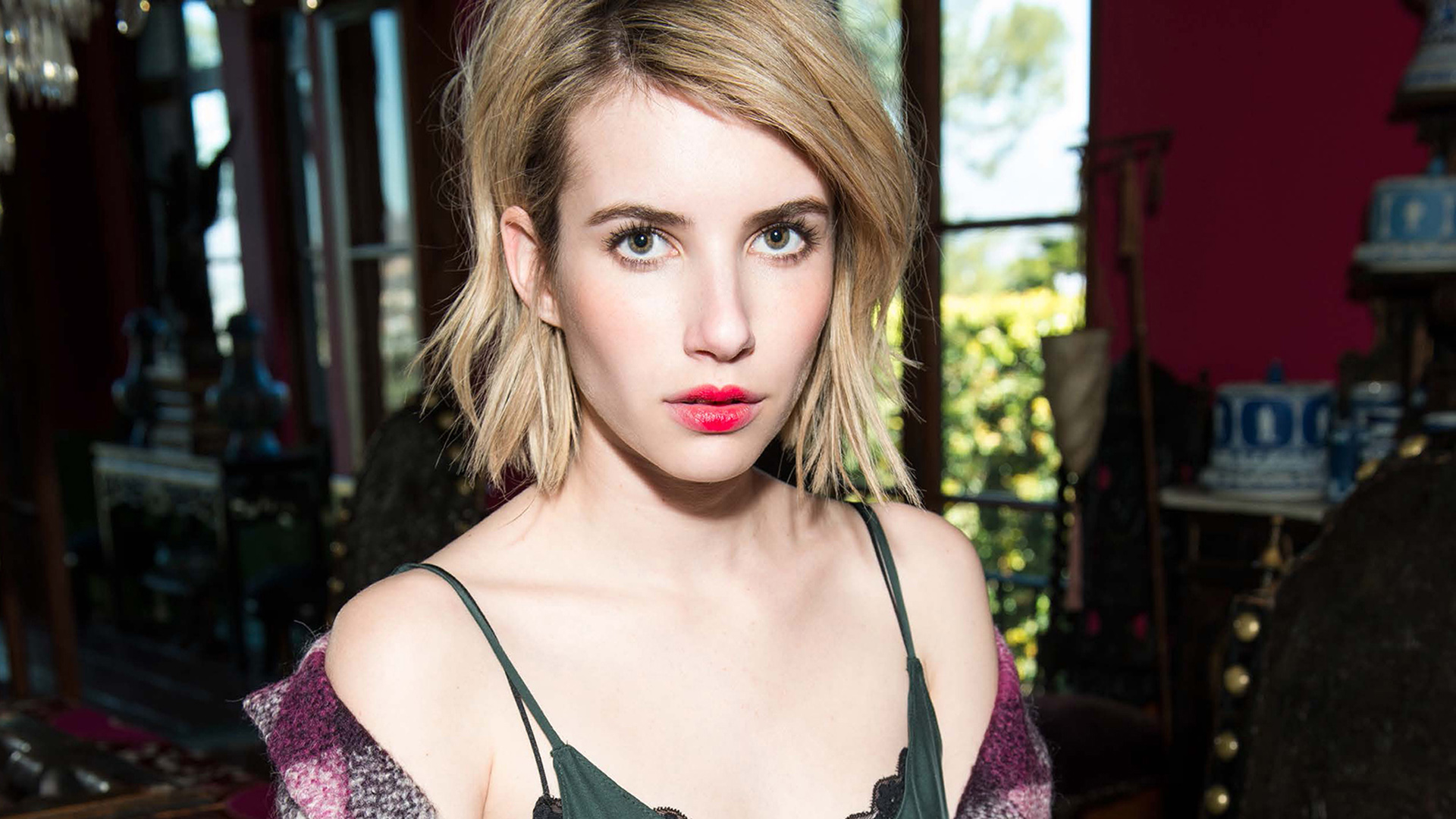 New Emma Roberts 2021 Wallpapers