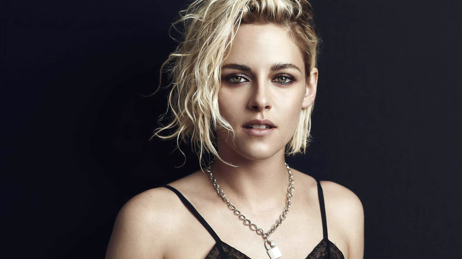 New Kristen Stewart Wallpapers