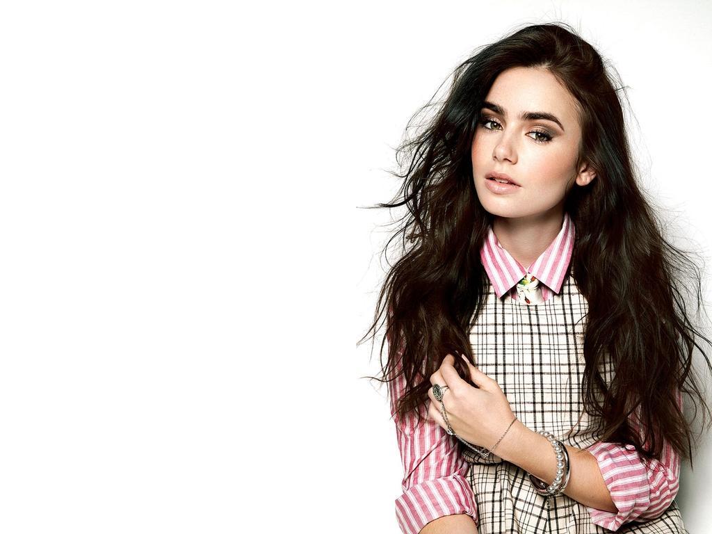 New Lily Collins 2020 Wallpapers