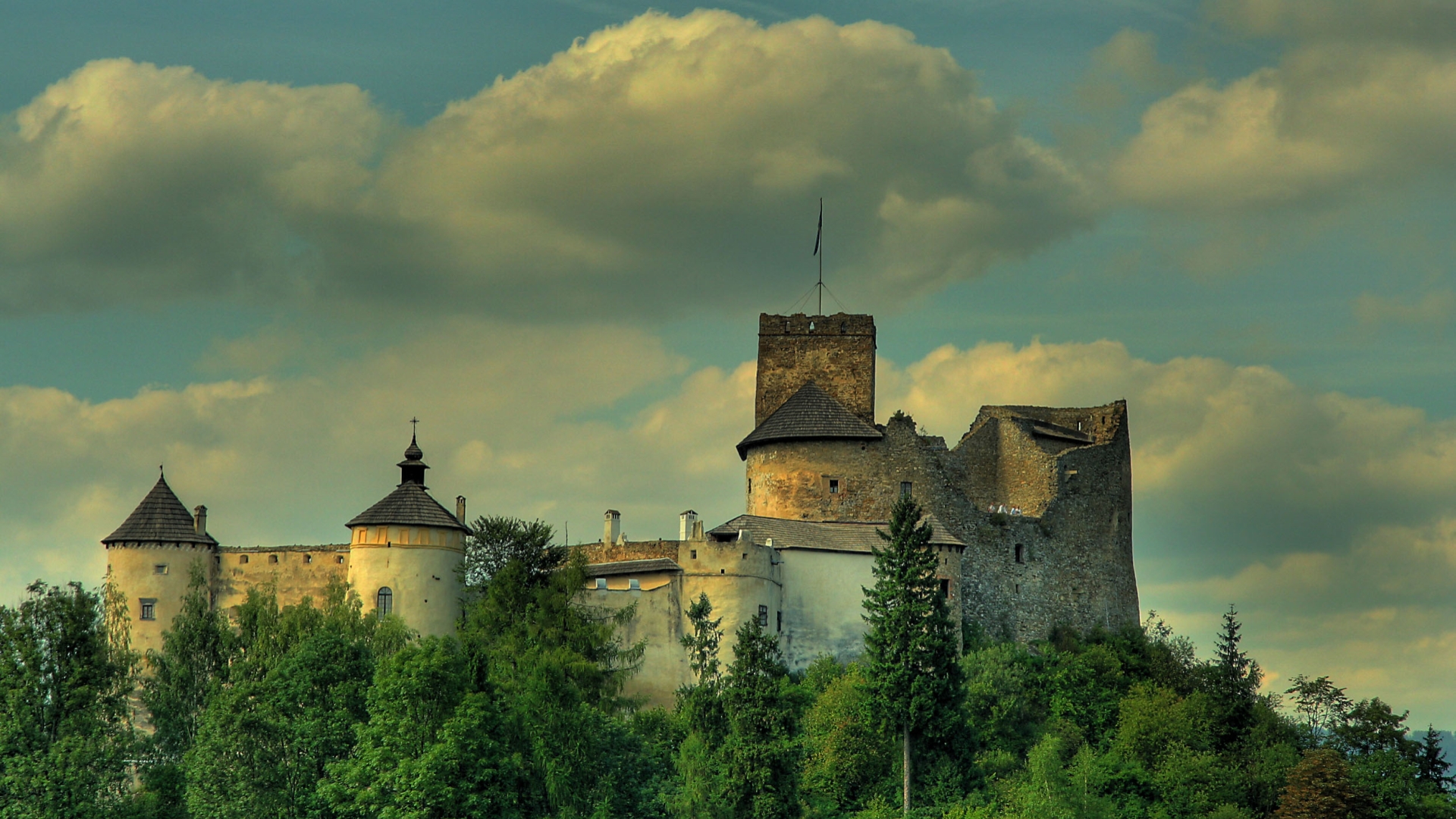 Niedzica Castle Wallpapers