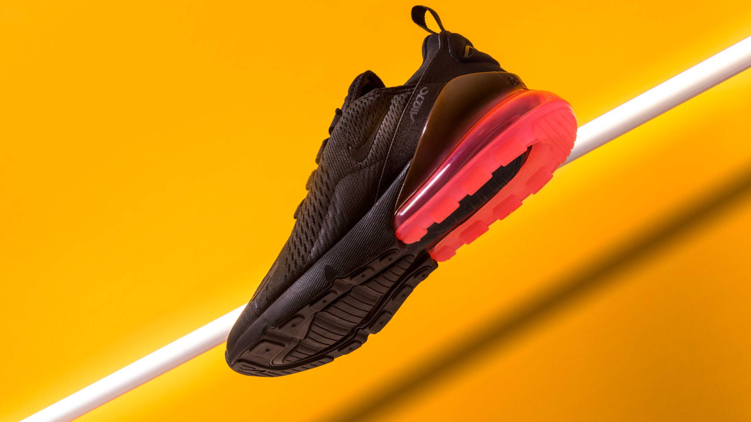 Nike Air Max 270 Wallpapers