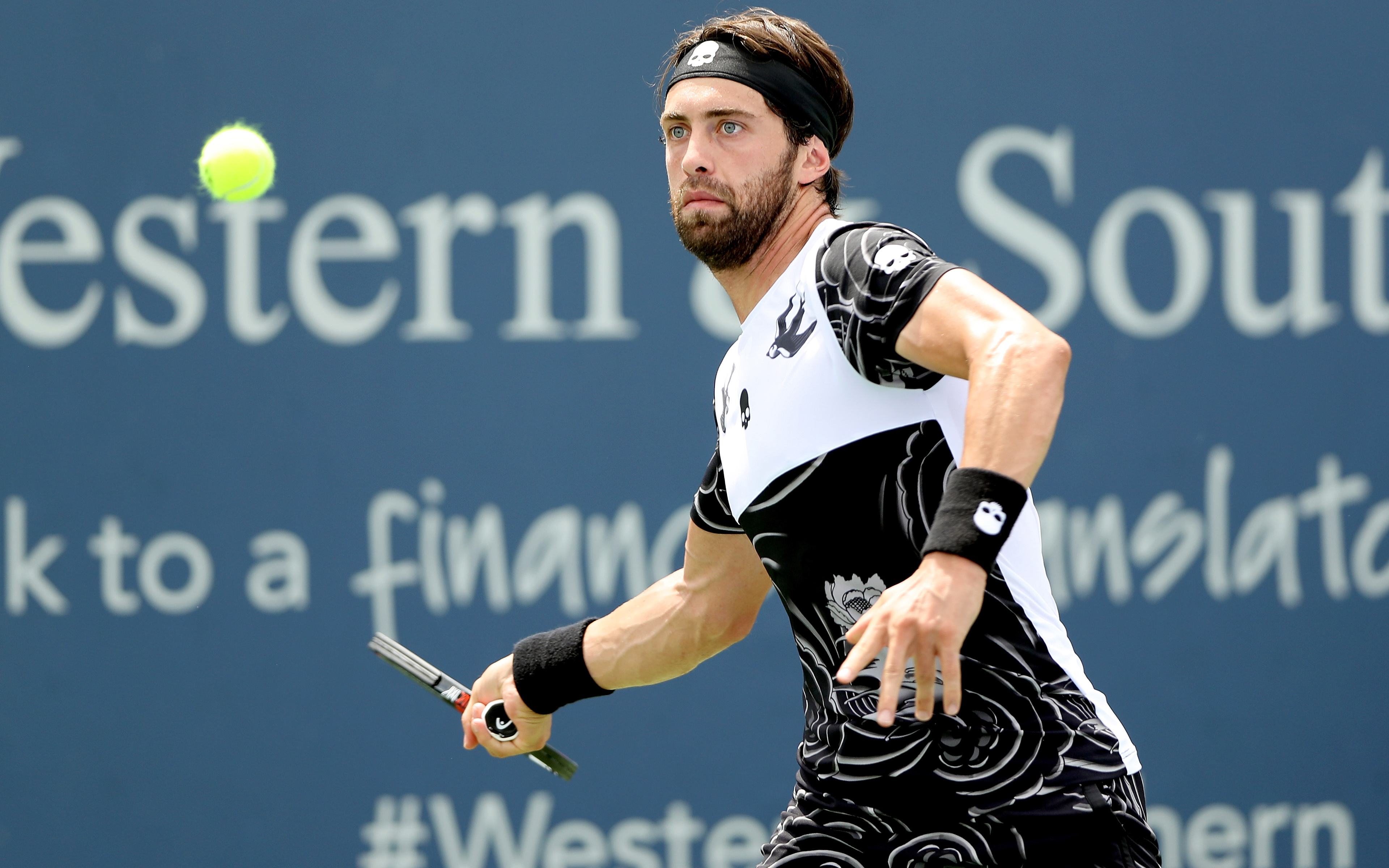 Nikoloz Basilashvili Wallpapers