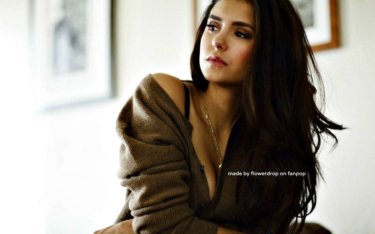 Nina Dobrev Wallpapers