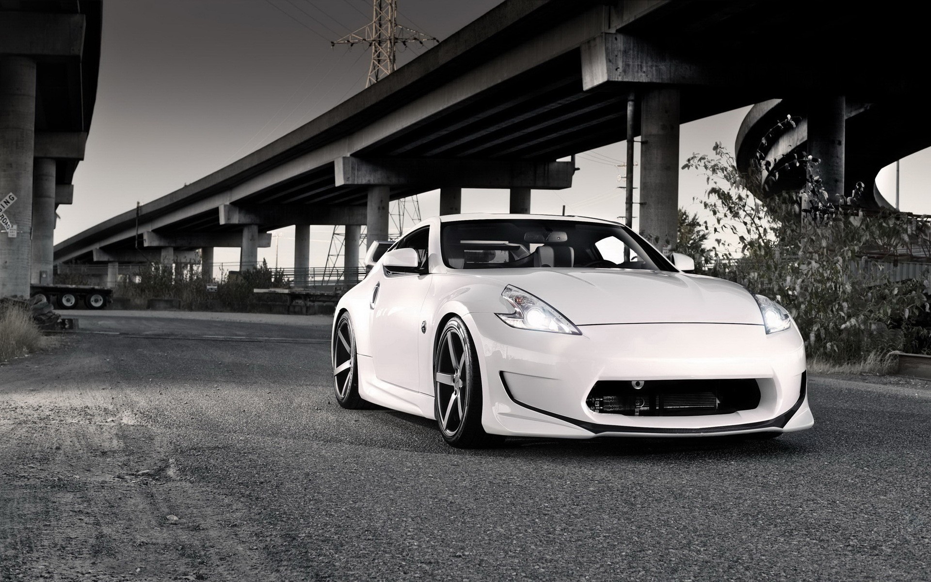 Nissan 370Z Sport Car Wallpapers