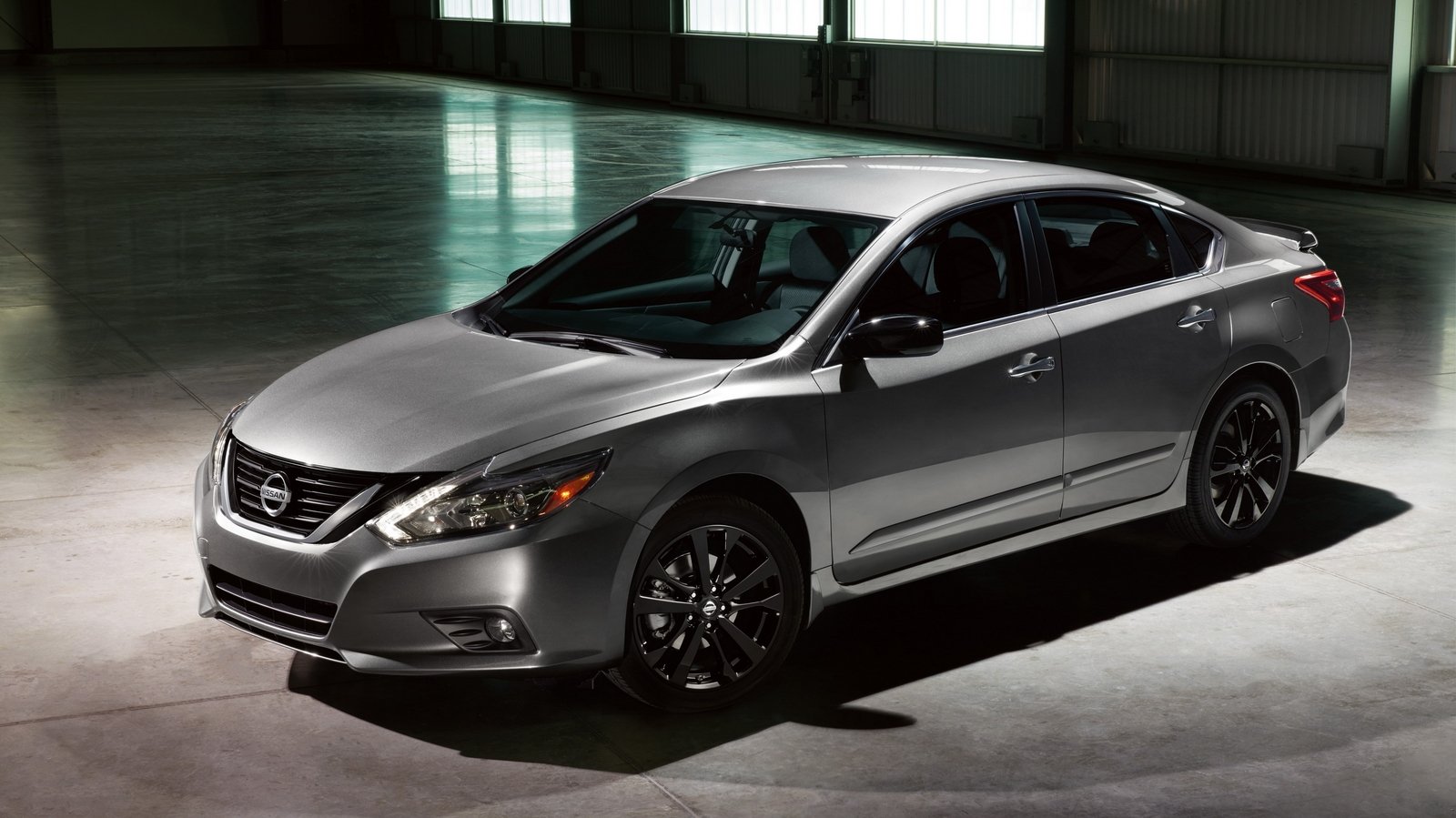 Nissan Altima Wallpapers